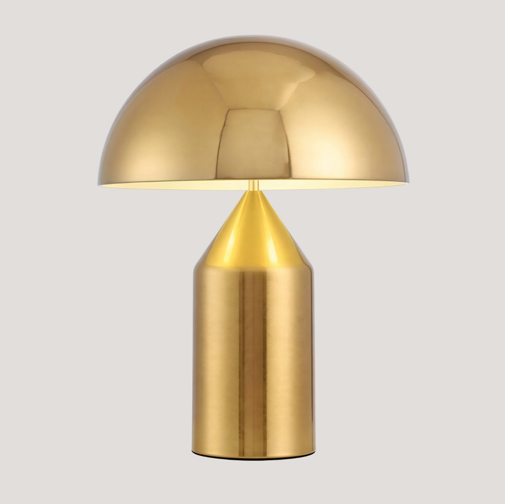 Bordlampe i metal med moderne design