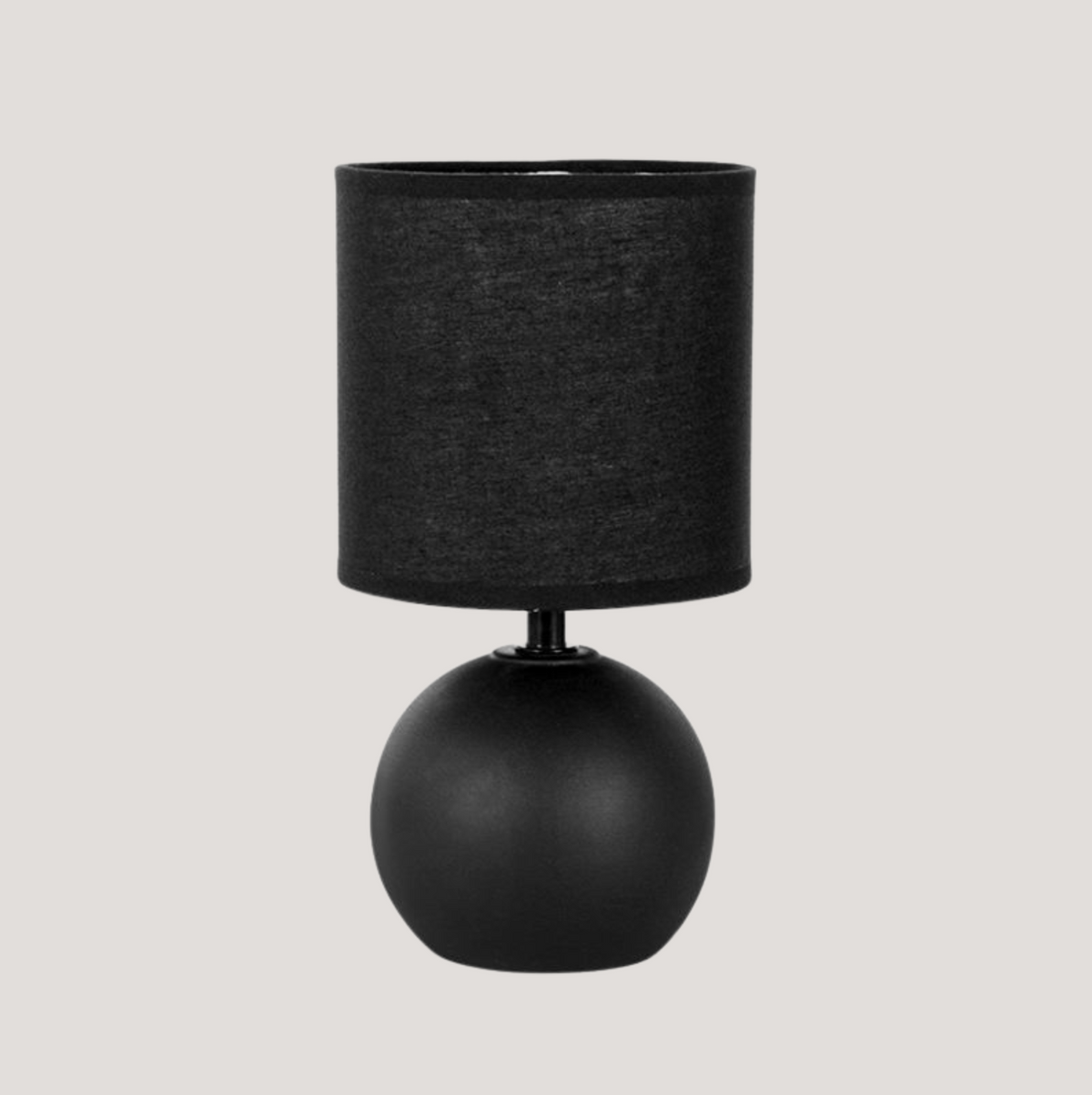 Bordlampe i keramik og stof | E26/E27 med varmt lys
