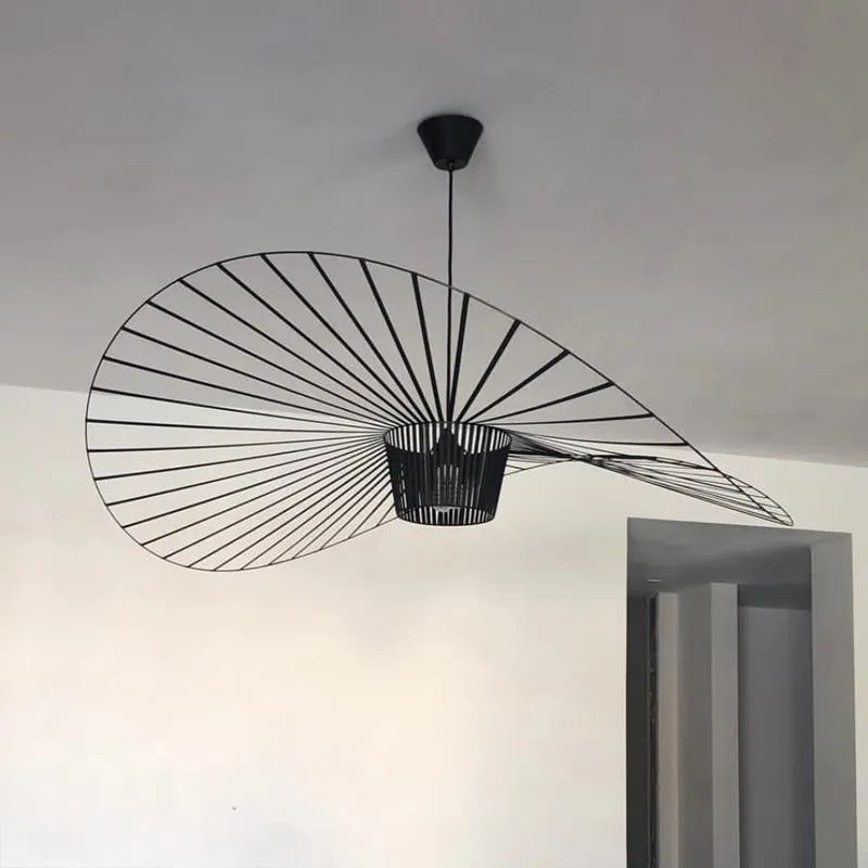 Loftlampe i jern og stof | LED pendellampe med moderne design